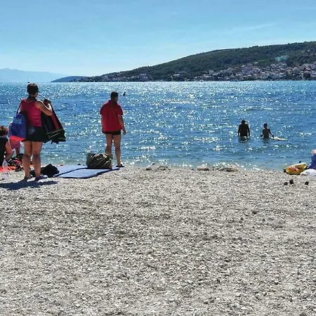 Dragutin & 3* Trogir